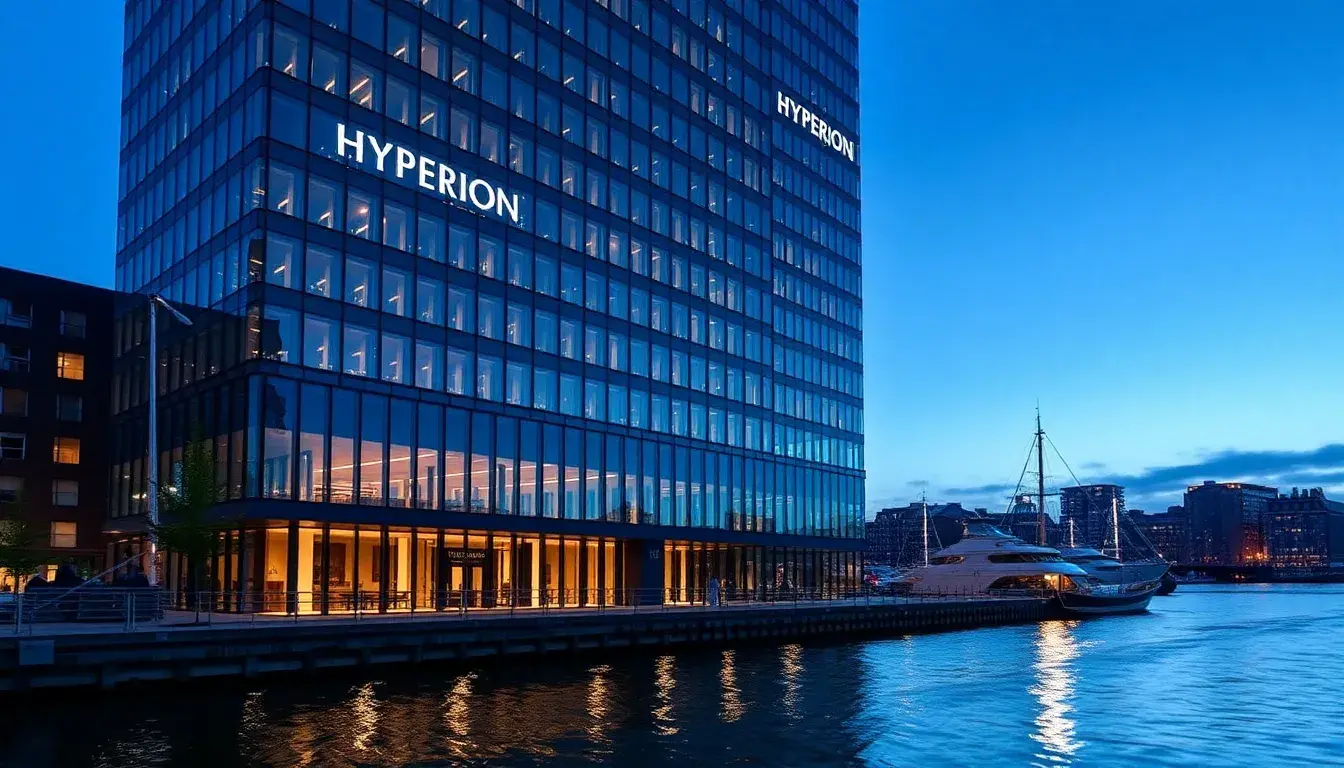 HYPERION Hotel Hamburg: Dein Insider-Guide für Luxus-Stays & Hafen-Abenteuer